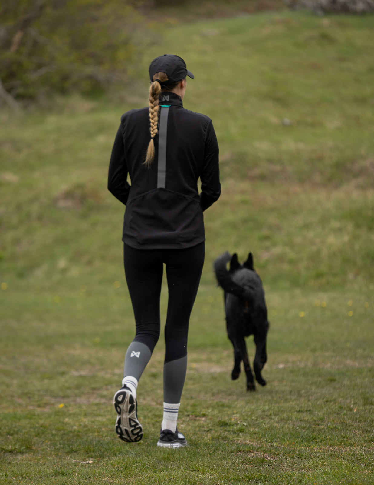 Obedience vest light women's (3)